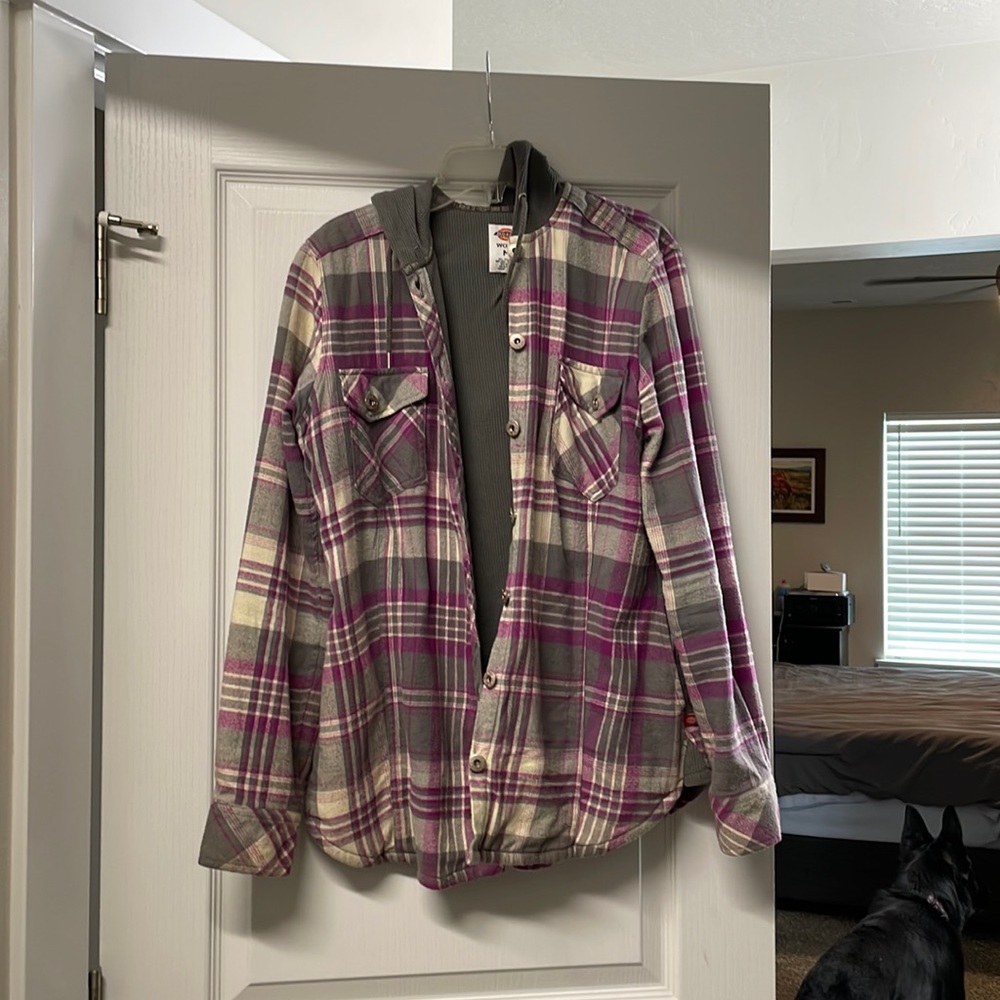 Dickie’s button-up flannel